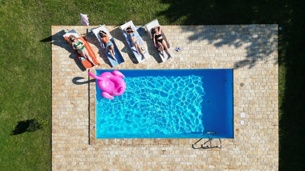 Villa Antonci-18, Pool, 3 Houses, Jacuzzi, Private Territory Antonci  Kültér fotó