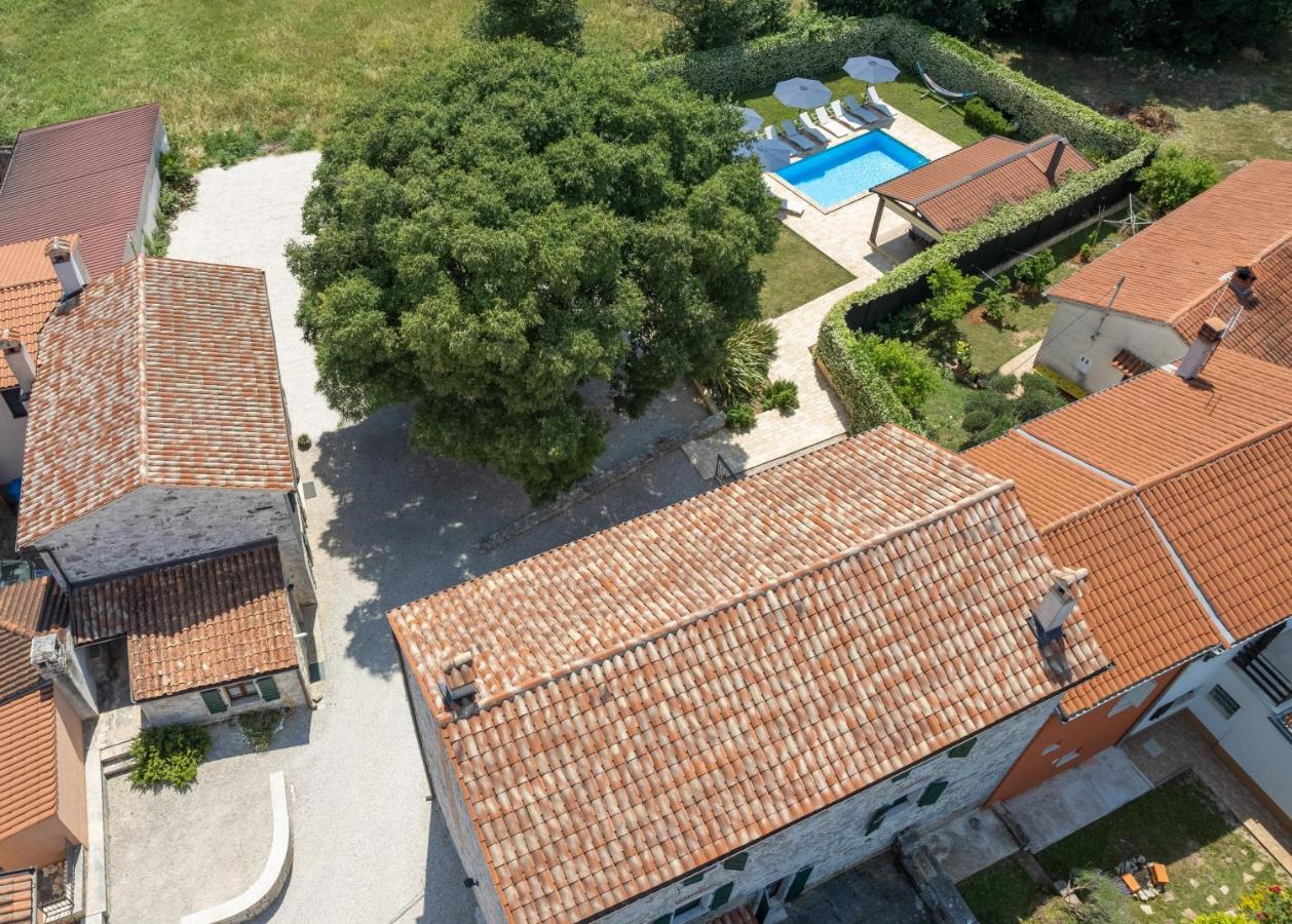 Villa Antonci-18, Pool, 3 Houses, Jacuzzi, Private Territory Antonci  Kültér fotó